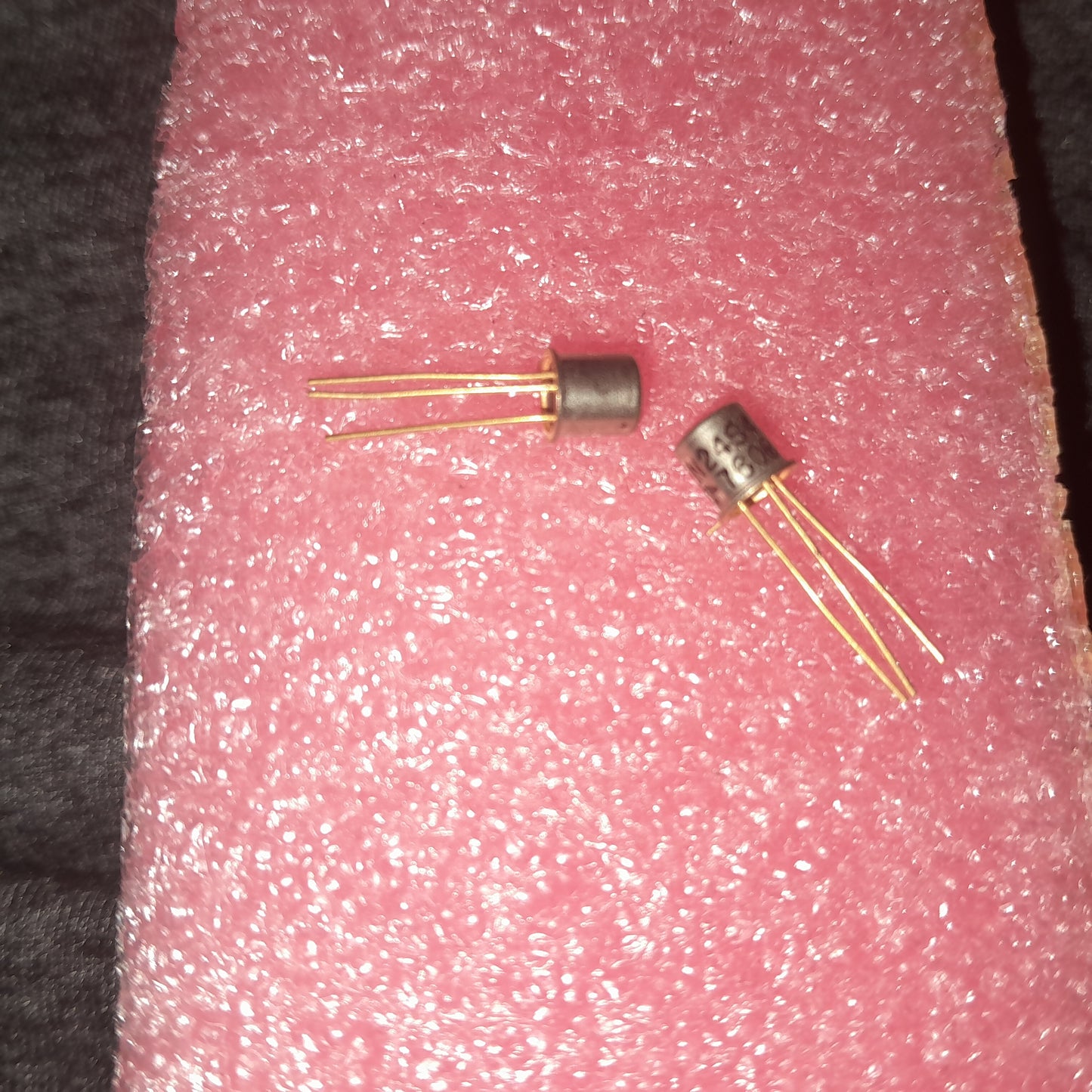 2N2484 NPN silicon transistor