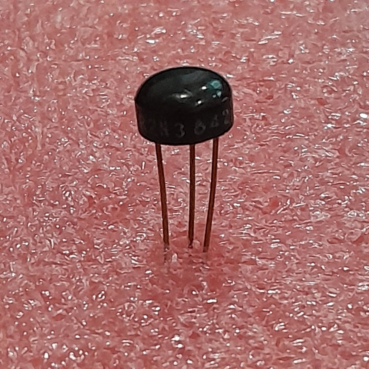 FAIRCHILD 2N3642 NPN silicon transistor (NOS gold pin)