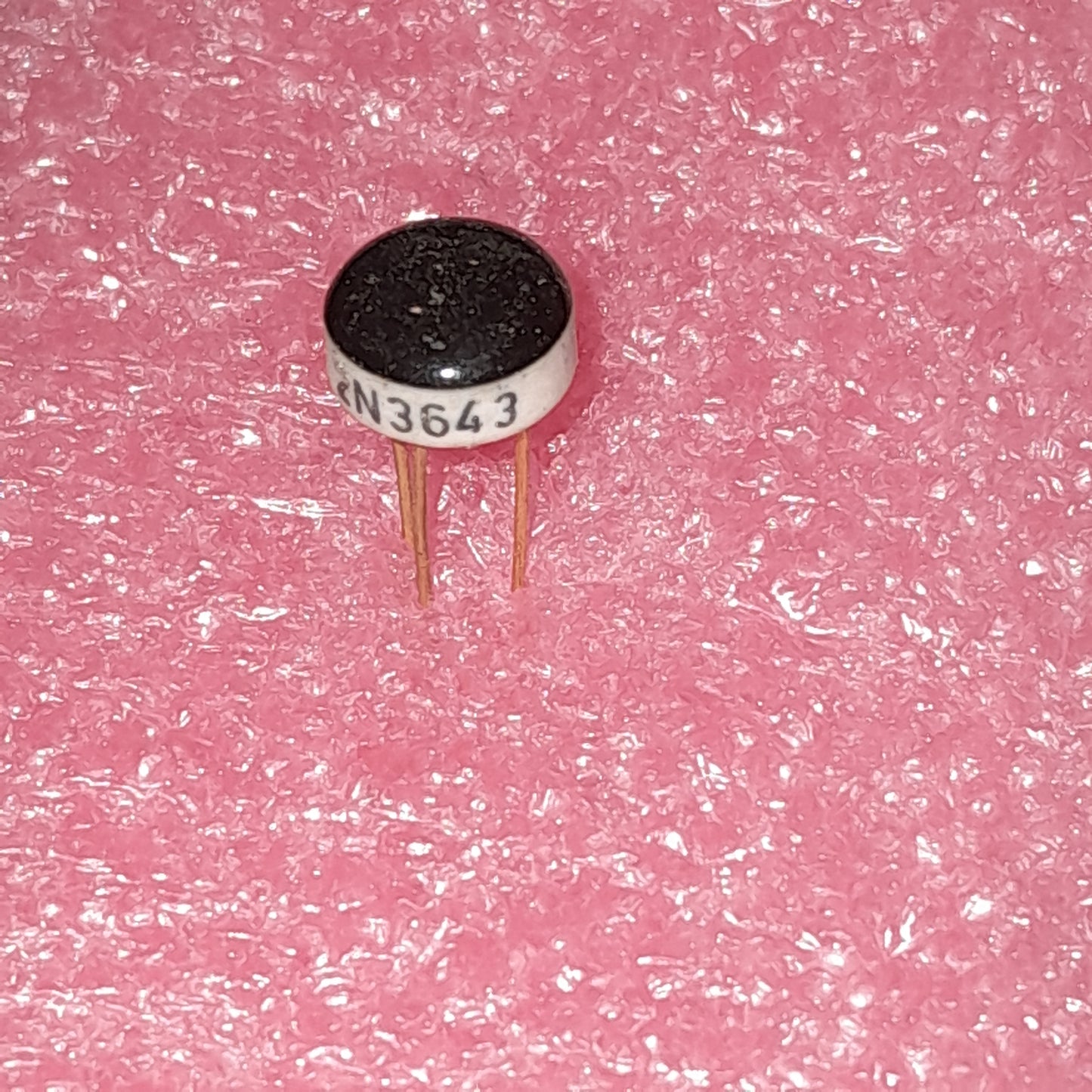 2N3643 general-purpose NPN silicon bipolar junction transistor