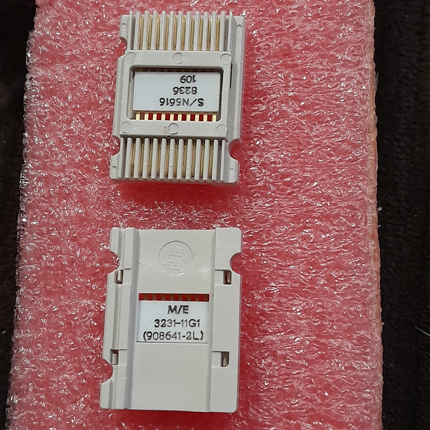908641-2L  6.4-7.1 GHz SMA band filter