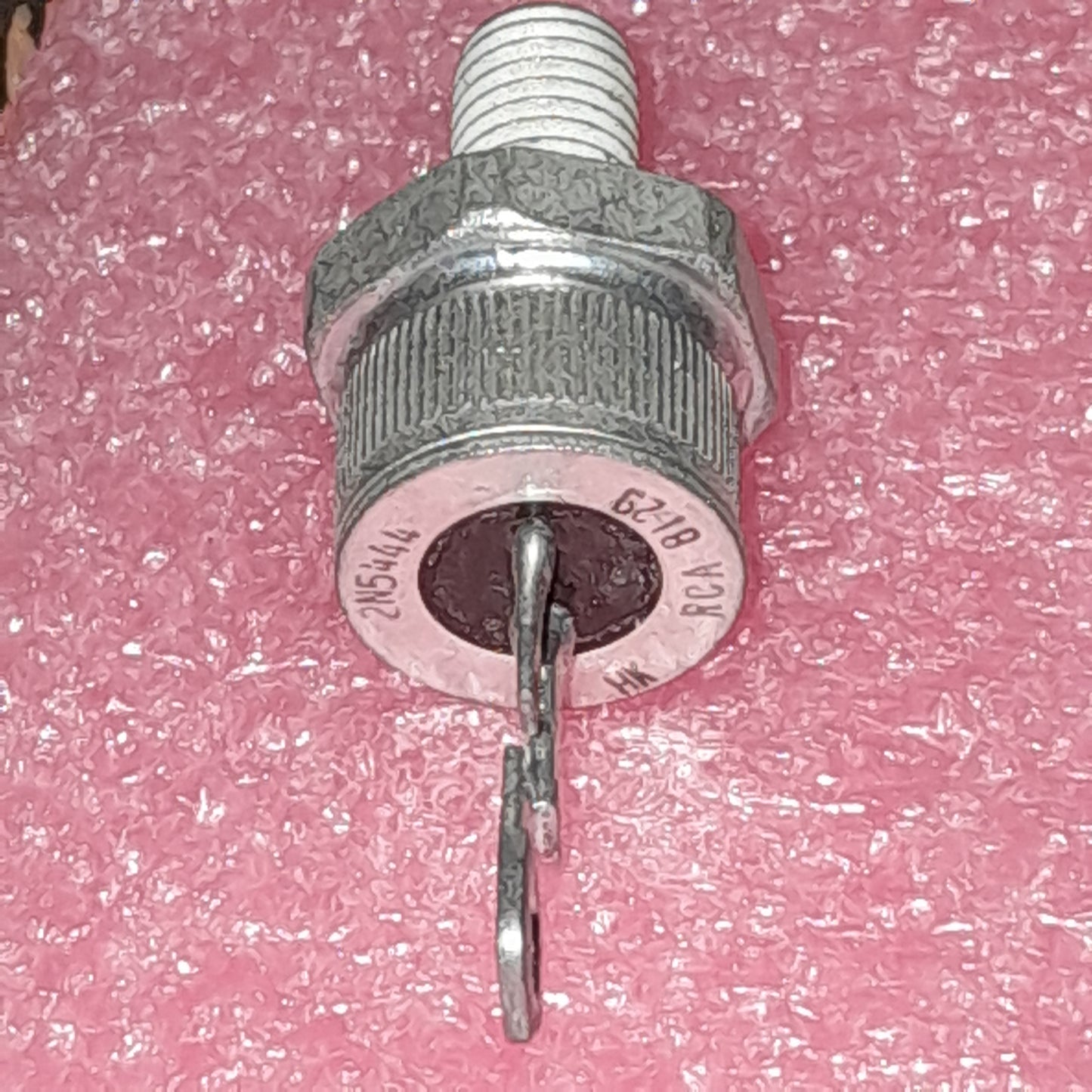 RCA 2N5444 is a high-power TRIAC (NOS)