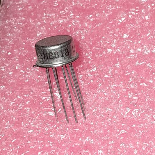LM311H versatile voltage comparator (NOS)