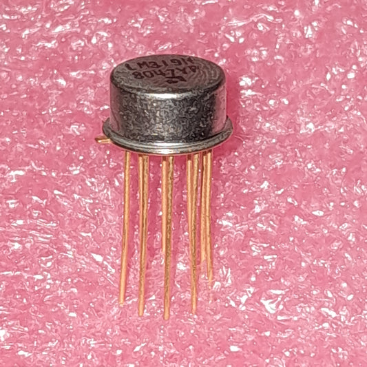 LM319H high-speed dual voltage comparator (NOS GOLD LEADS)