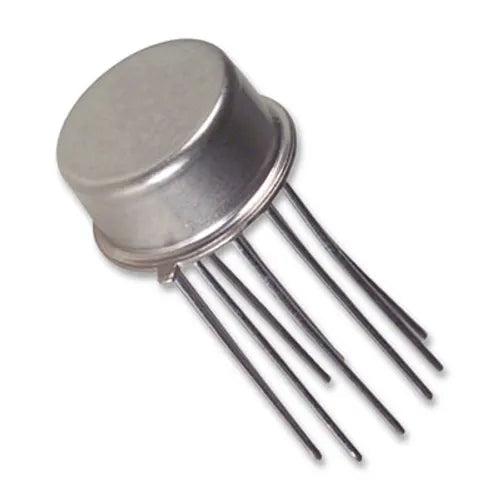 UA107HM vintage operational amplifier integrated circuit (8 pin silver Leads)