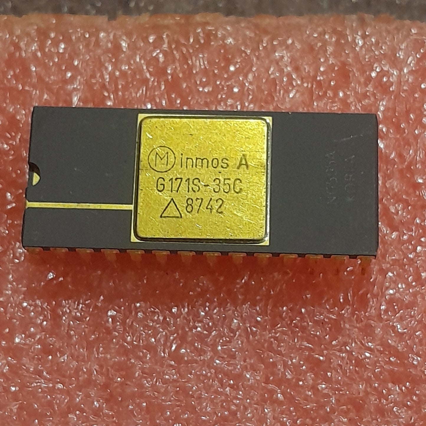 INMOS G171S-35C  RAM (Random Access Memory)