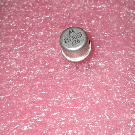 Motorola 2N3053 NPN transistor, (NOS)