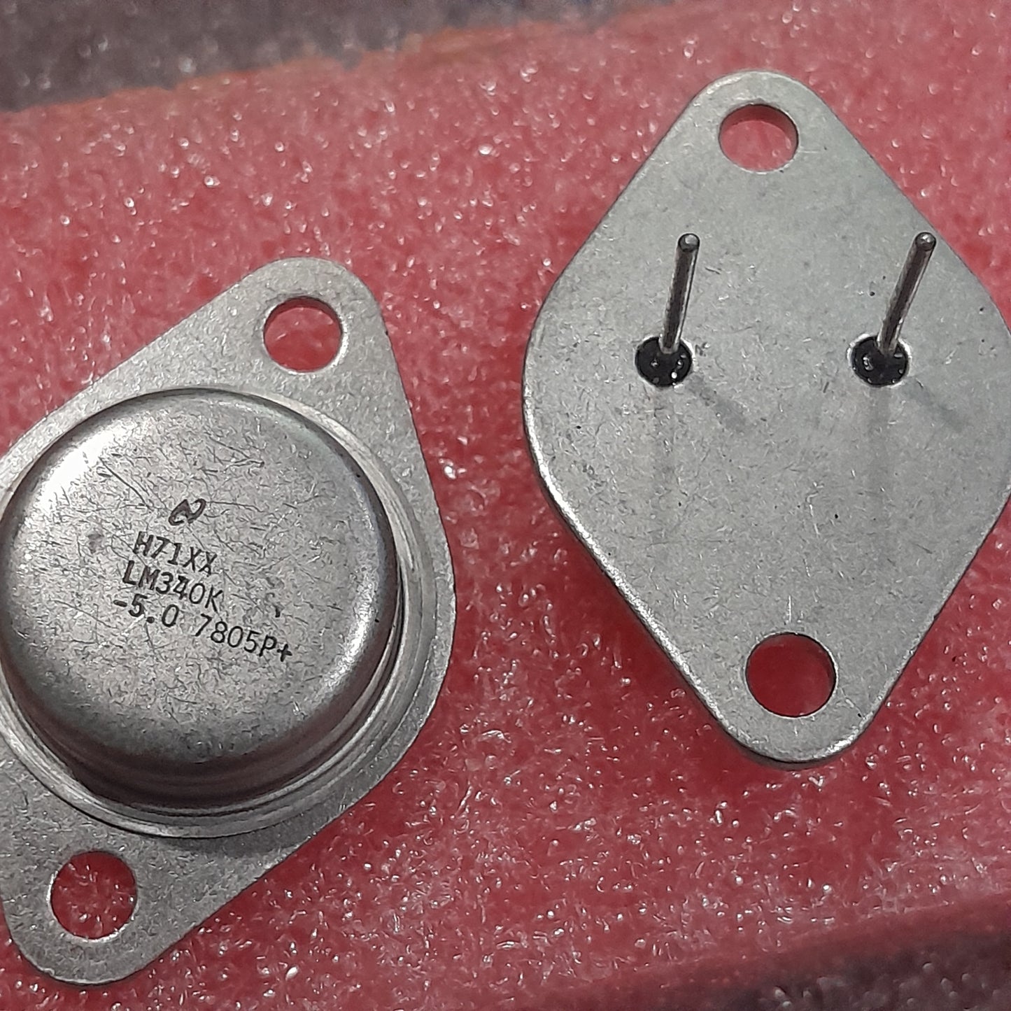 LM340K fixed-positive voltage regulators (NOS)